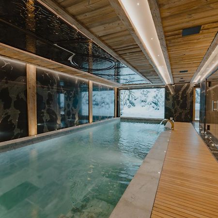 Ultima Hotel Courchevel Bagian luar foto