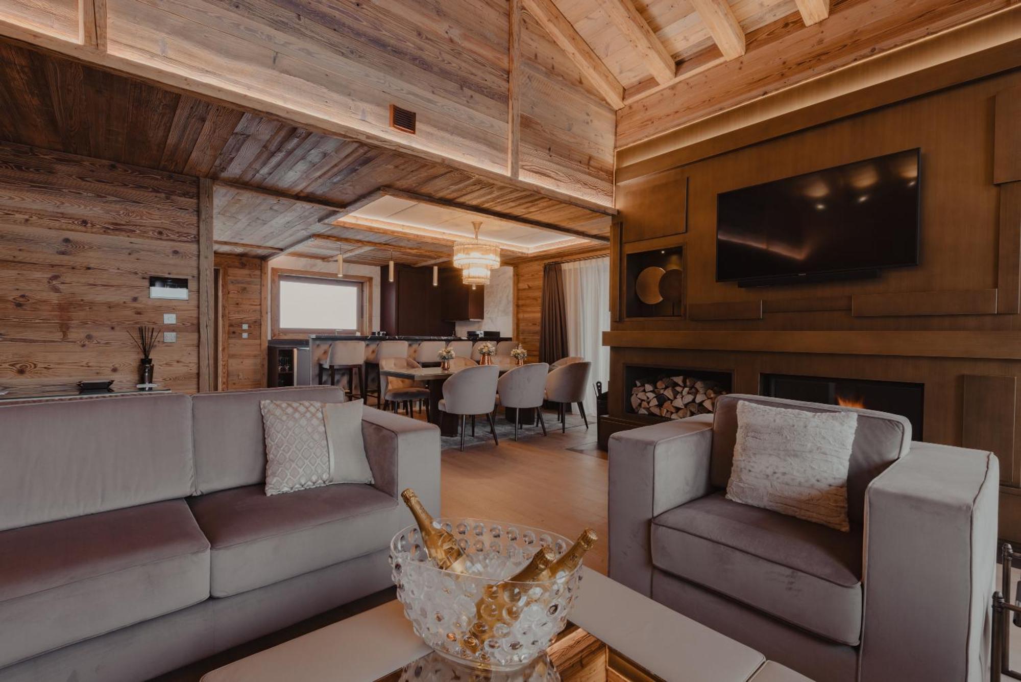 Ultima Hotel Courchevel Bagian luar foto