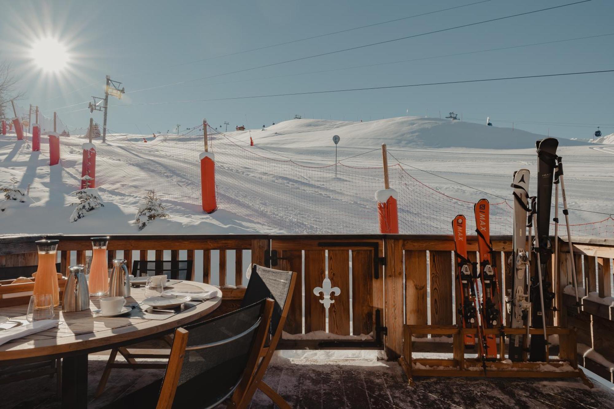 Ultima Hotel Courchevel Bagian luar foto
