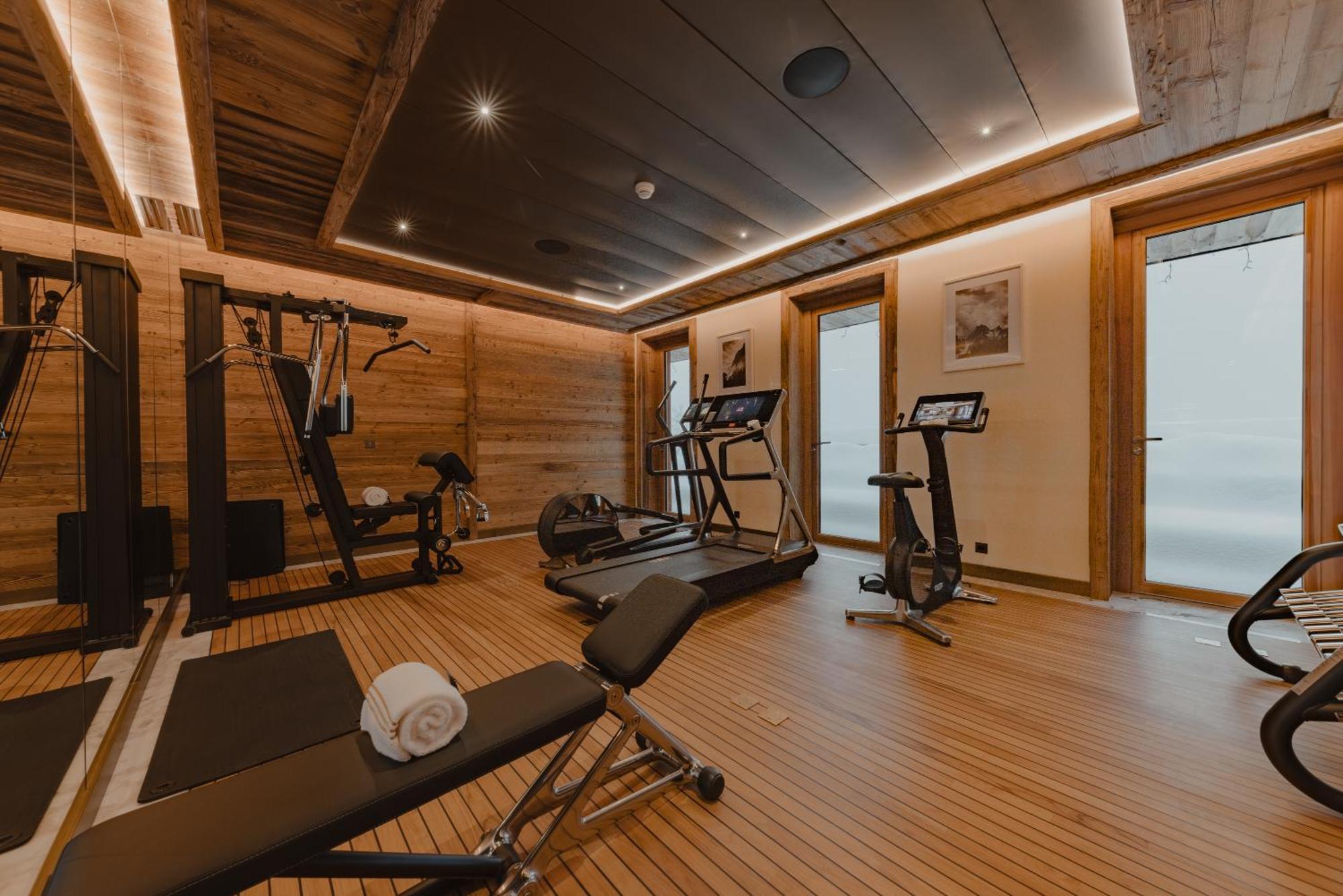 Ultima Hotel Courchevel Bagian luar foto